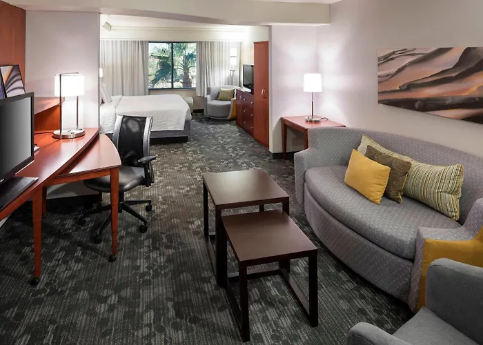 Courtyard By Marriott Phoenix West/Avondale
